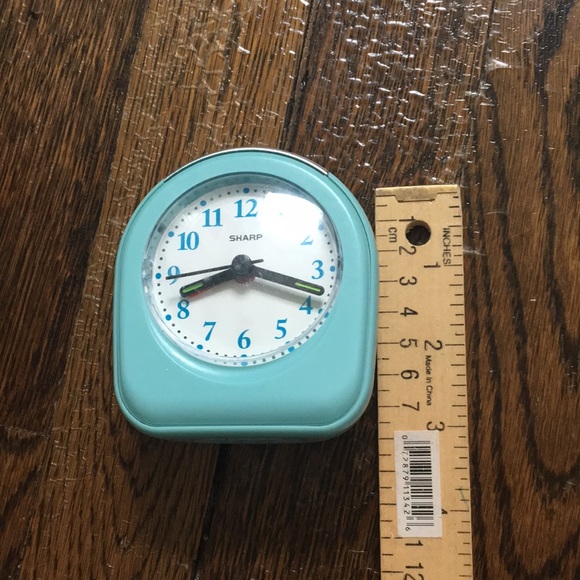 Digital clock - Picture 3 of 4